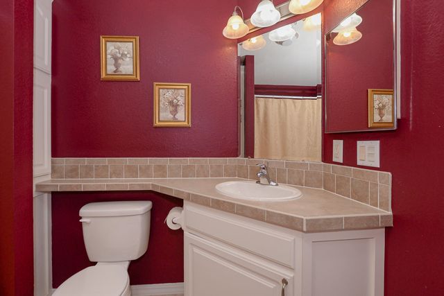 3225 Scarlet Tanager Court, Port St. Lucie, Port St Lucie, FL 34952