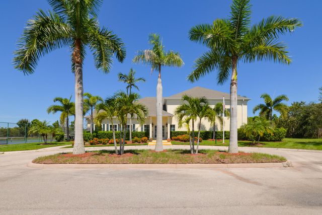 3225 Scarlet Tanager Court, Port St. Lucie, Port St Lucie, FL 34952