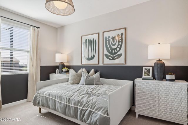 5870 E ZACHARY Drive, Phoenix, AZ 85054