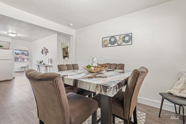 4723 W Morris Hill Rd, Boise, ID 83706