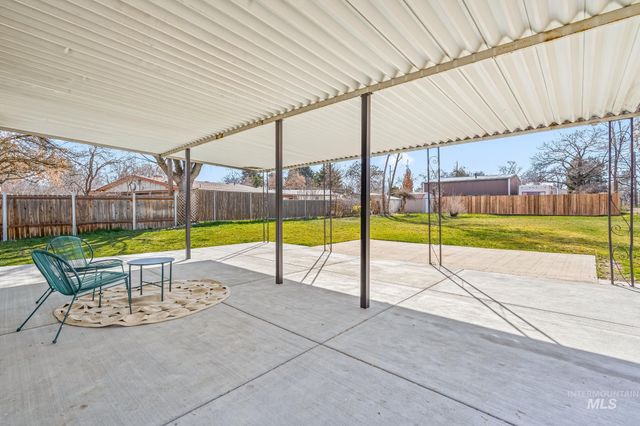 4723 W Morris Hill Rd, Boise, ID 83706