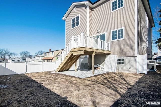 734 2nd Avenue 1, Lyndhurst, NJ 07071