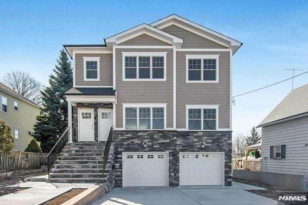 734 2nd Avenue 1, Lyndhurst, NJ 07071