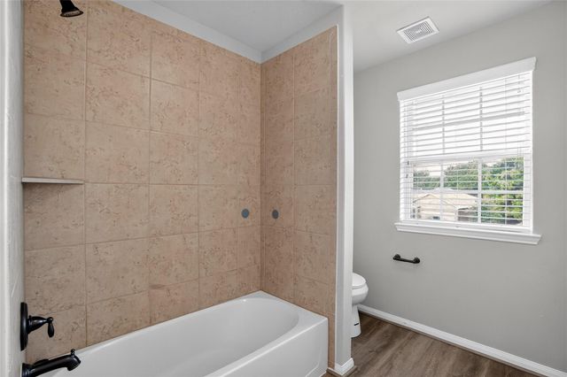 7611 Dragon Pearls Lane, Conroe, TX 77304