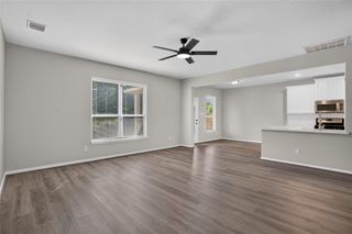 7611 Dragon Pearls Lane, Conroe, TX 77304