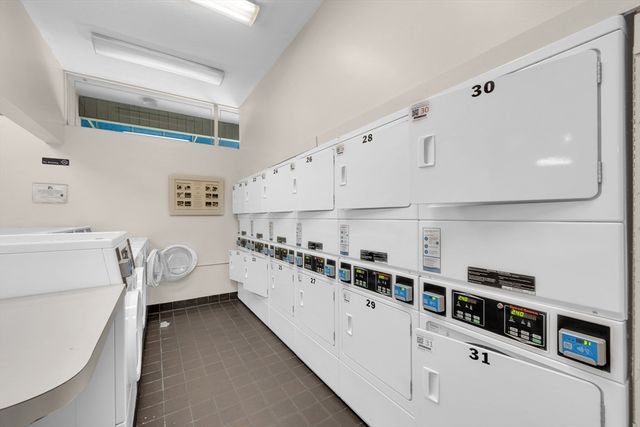 44 Shrewsbury Green Dr B, Shrewsbury, MA 01545