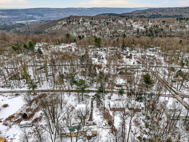 16 Sycamore Trail, Wurtsboro, NY 12790