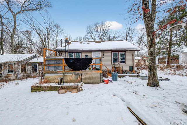 16 Sycamore Trail, Wurtsboro, NY 12790