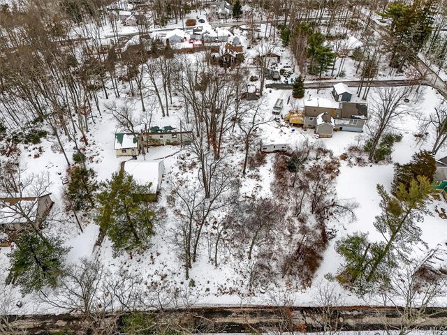 16 Sycamore Trail, Wurtsboro, NY 12790