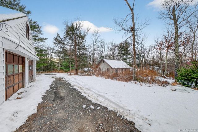 16 Sycamore Trail, Wurtsboro, NY 12790