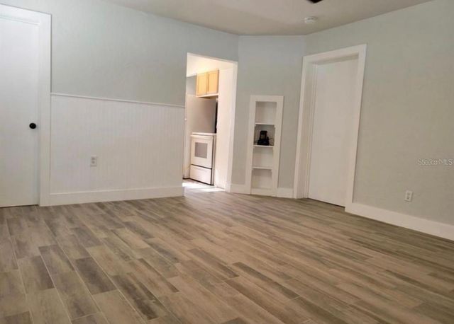 330 20TH AVENUE S, St Petersburg, FL 33705