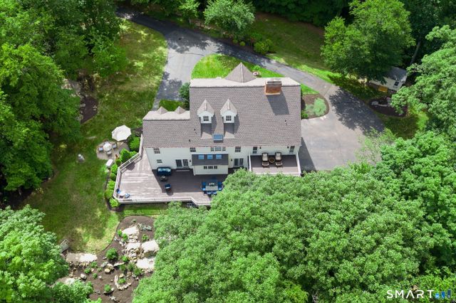 62 Blacksmith Ridge Road, Ridgefield, CT 06877