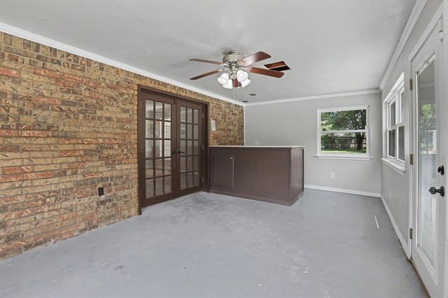 2724 Persimmon Creek Drive, Edmond, OK 73013