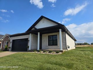 4429 Lochridge Pkwy, Jeffersontown, KY 40299