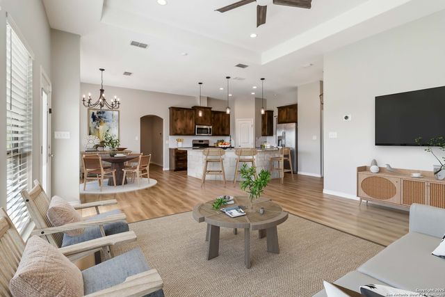 527 Monte Vista, Pleasanton, TX 78064