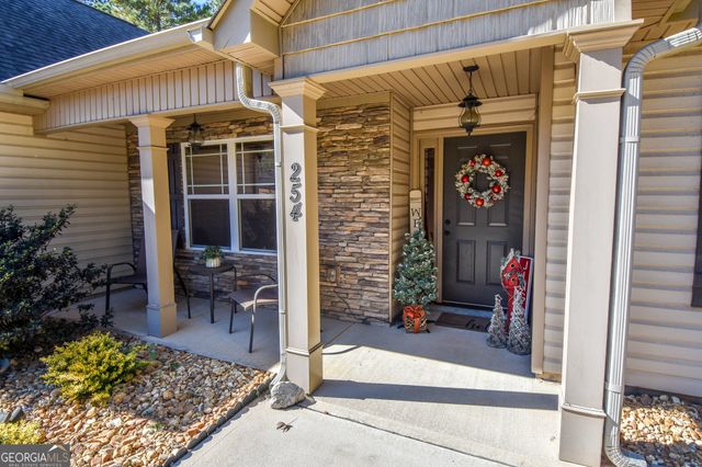 254 Needleleaf Drive, Barnesville, GA 30204