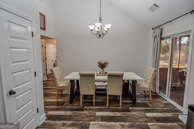 254 Needleleaf Drive, Barnesville, GA 30204