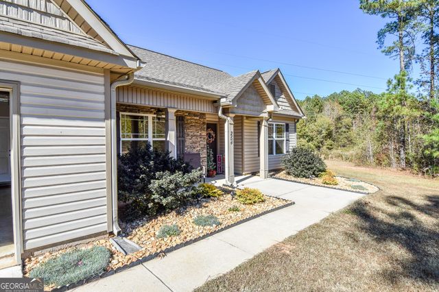 254 Needleleaf Drive, Barnesville, GA 30204