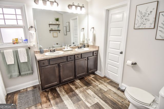 254 Needleleaf Drive, Barnesville, GA 30204