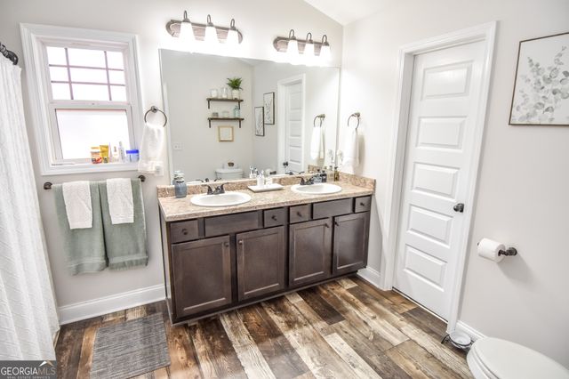 254 Needleleaf Drive, Barnesville, GA 30204