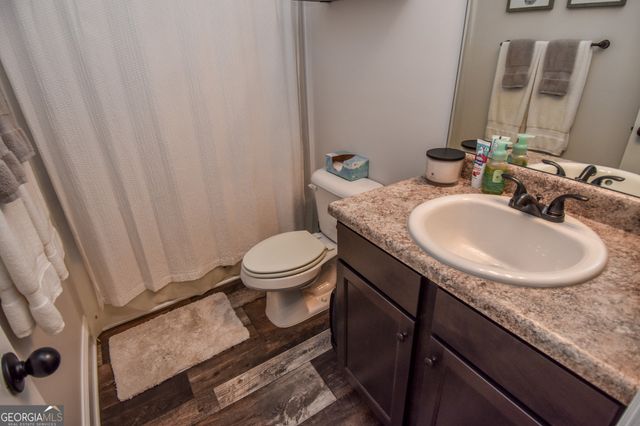 254 Needleleaf Drive, Barnesville, GA 30204