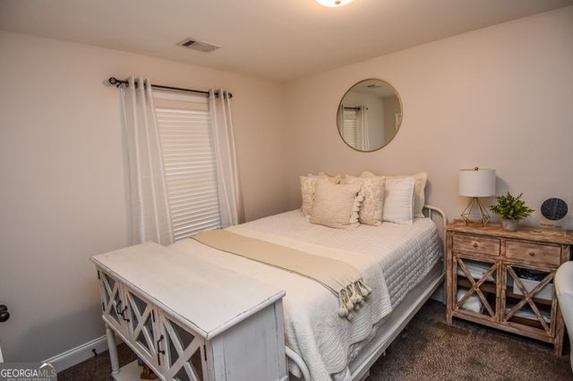 254 Needleleaf Drive, Barnesville, GA 30204