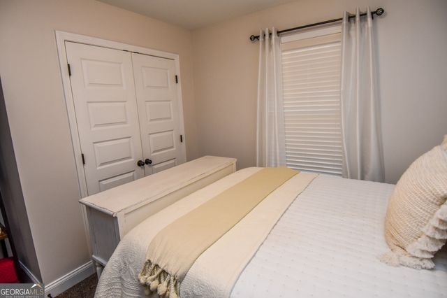 254 Needleleaf Drive, Barnesville, GA 30204