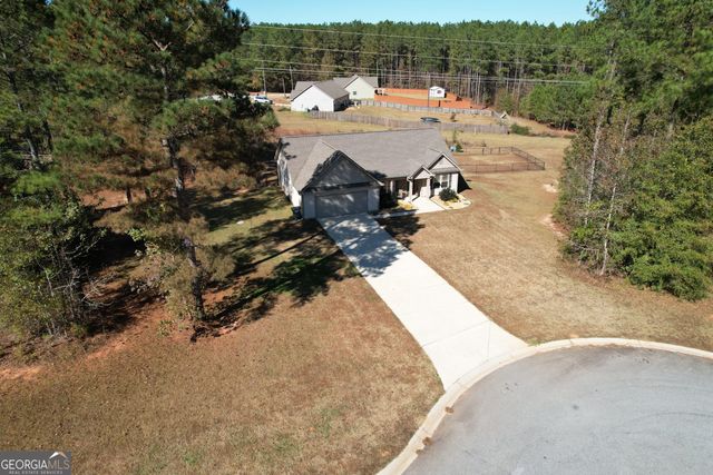 254 Needleleaf Drive, Barnesville, GA 30204