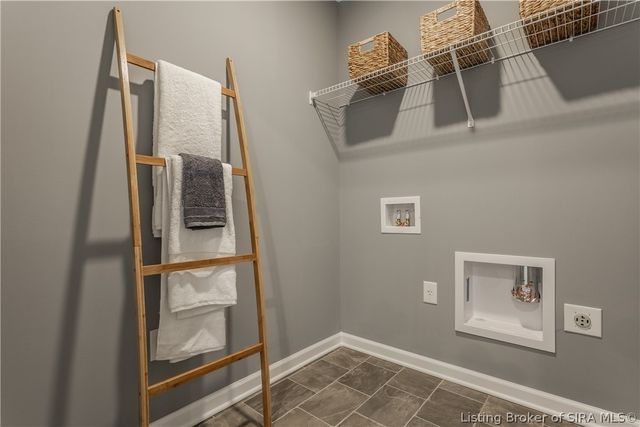 2022 Brookstone Way, Georgetown, IN 47122