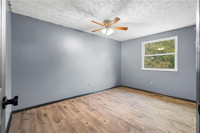 425 Worthington Hills Court, Roswell, GA 30076