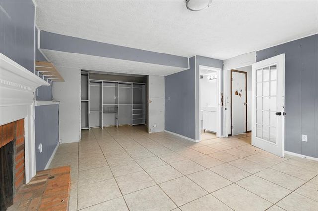 425 Worthington Hills Court, Roswell, GA 30076