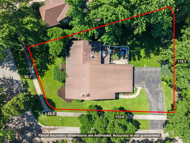917 Royal Blackheath Court, Naperville, IL 60563