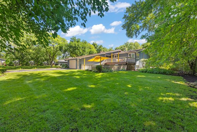 917 Royal Blackheath Court, Naperville, IL 60563