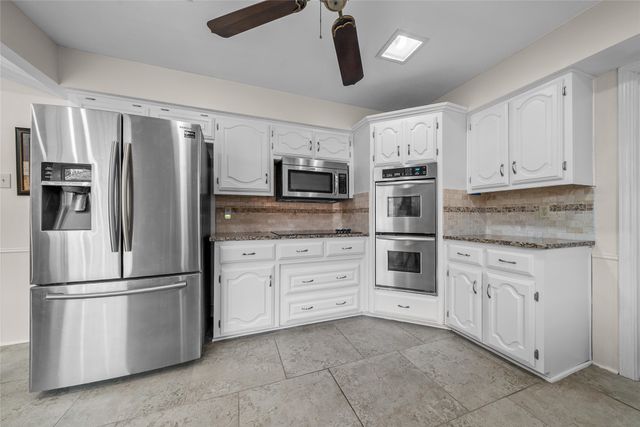 9727 Amberley Drive, Dallas, TX 75243