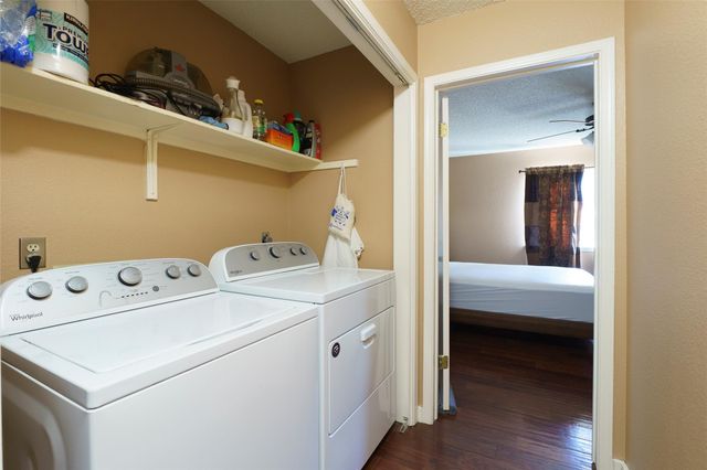 6700 Carisbrooke LN, Austin, TX 78754