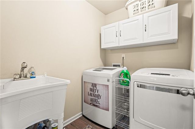 6700 Oak Hill Place, Fairburn, GA 30213
