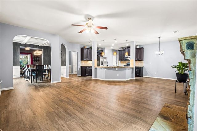 6700 Oak Hill Place, Fairburn, GA 30213