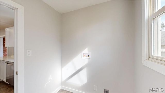 512 W Harris Avenue, Greenville, IL 62246