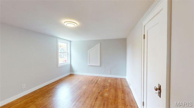 512 W Harris Avenue, Greenville, IL 62246