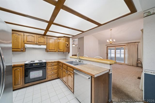 1601 Merlin Circle, Pryor, OK 74361