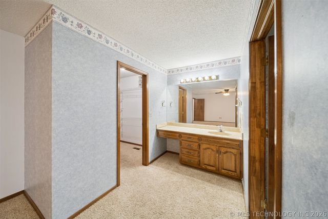 1601 Merlin Circle, Pryor, OK 74361