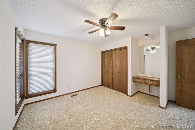 1601 Merlin Circle, Pryor, OK 74361