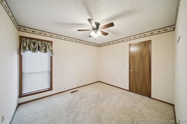 1601 Merlin Circle, Pryor, OK 74361