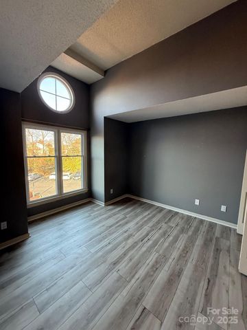 9037 J M Keynes Drive, Charlotte, NC 28262