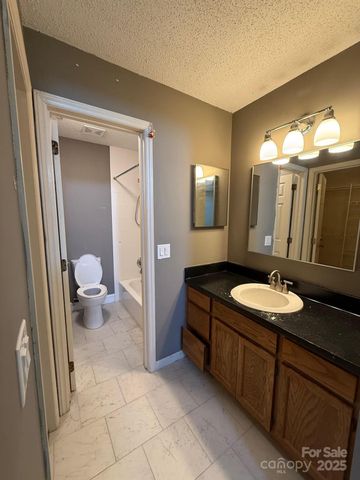 9037 J M Keynes Drive, Charlotte, NC 28262