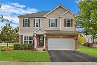 32111 N Great Plaines Avenue, Lakemoor, IL 60051