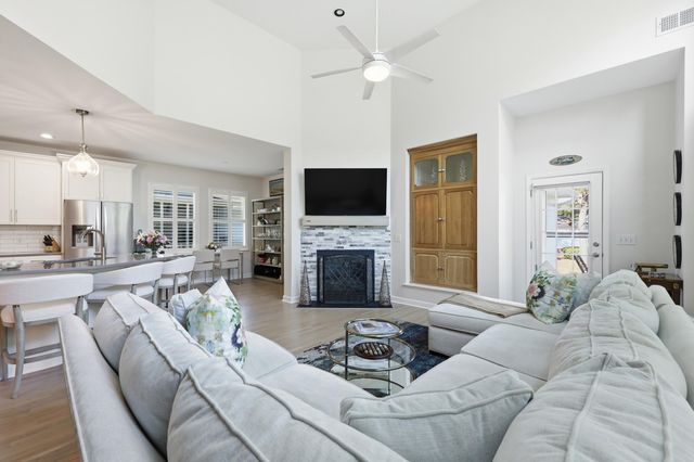 114 Etiwan Park Street, Charleston, SC 29492