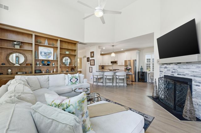 114 Etiwan Park Street, Charleston, SC 29492