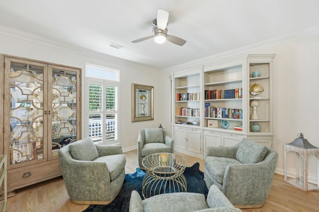 114 Etiwan Park Street, Charleston, SC 29492