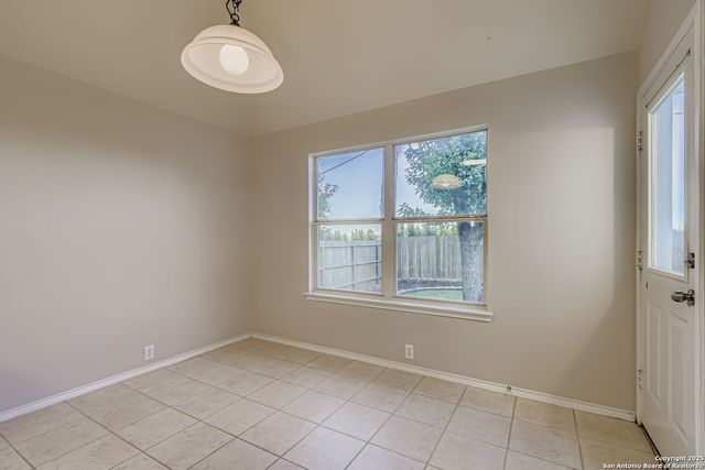 937 Forest Ridge, Schertz, TX 78154